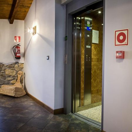 Hotel Errekalde Лесо Экстерьер фото